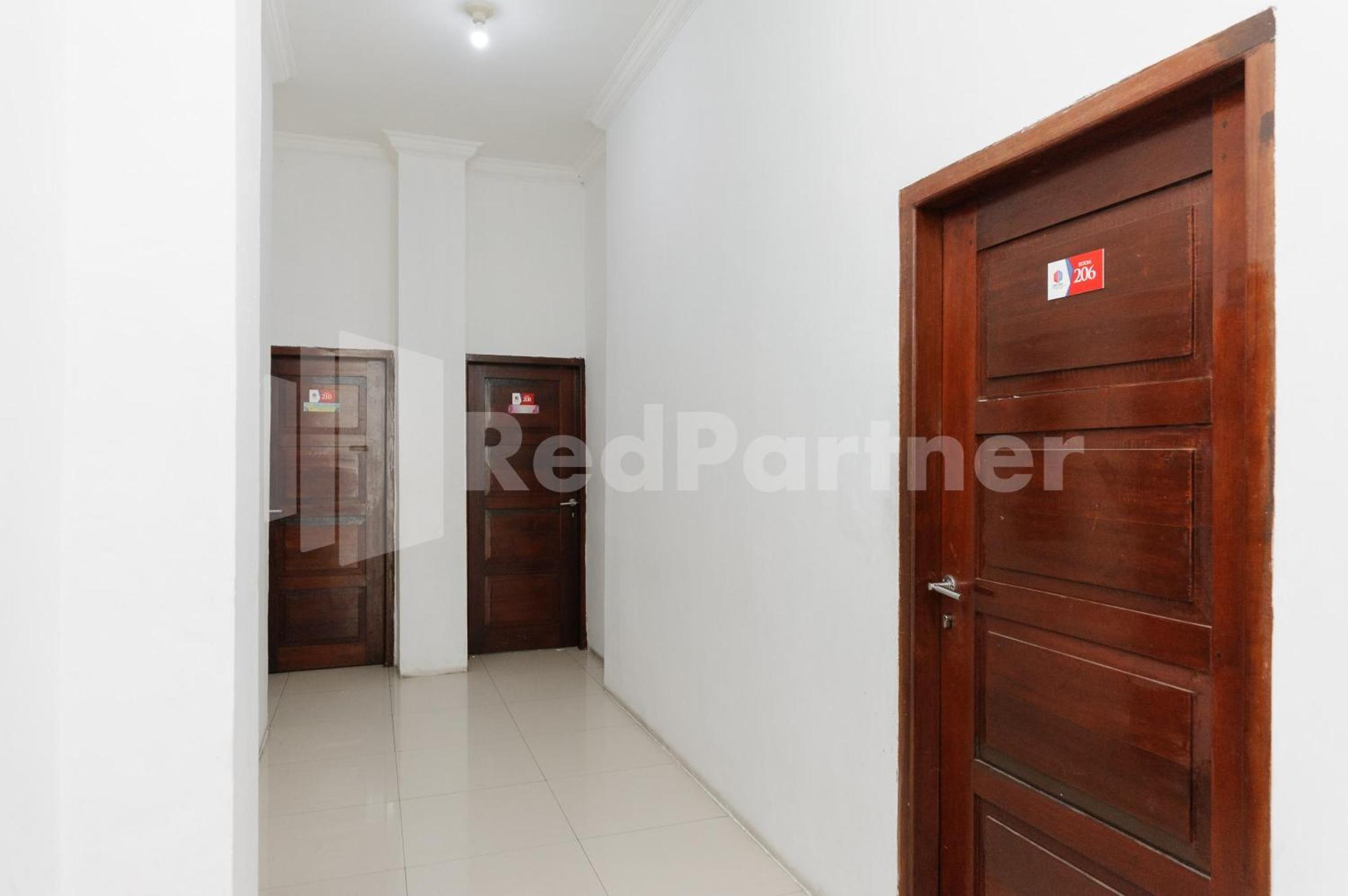 Reddoorz At Wisma Nabila Syariah Near Masjid Raya Baiturrahman Banda Aceh Kültér fotó
